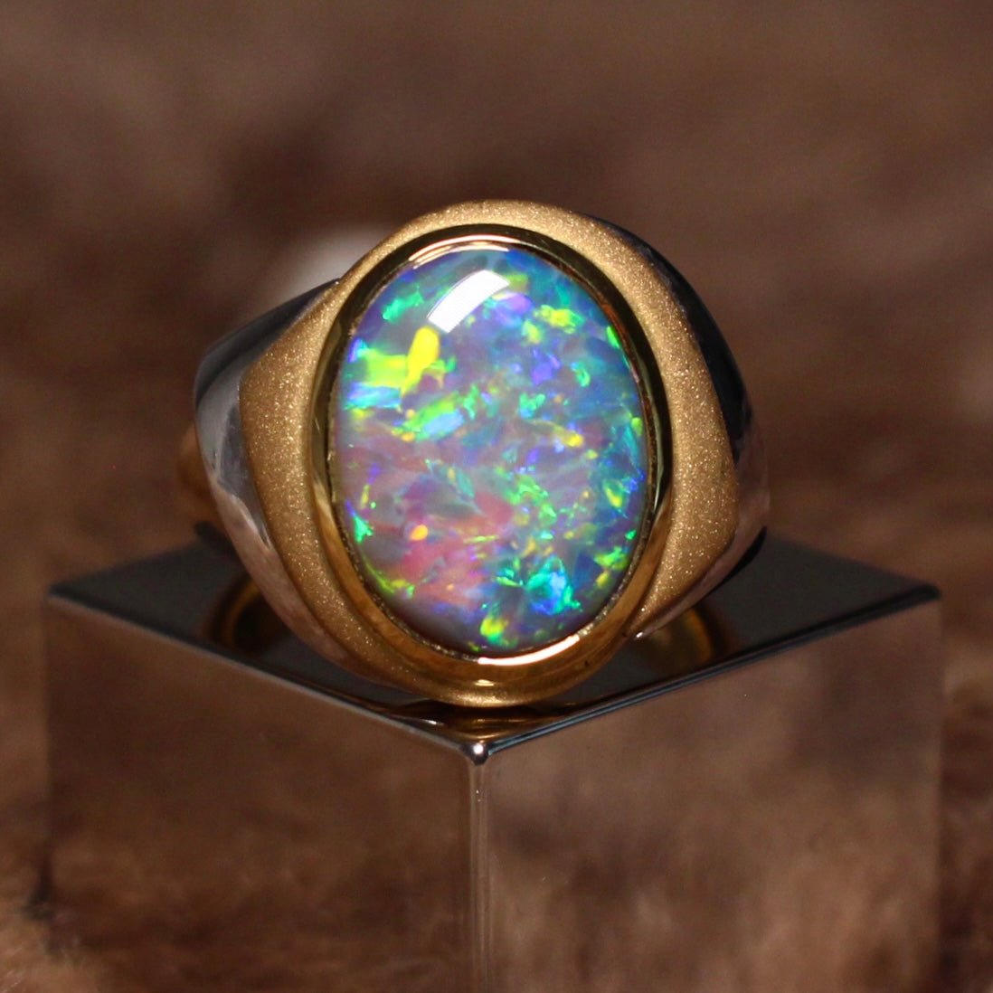(1 of 1) Crystal Opal Ring in 18K Gold Platinum - Main Image